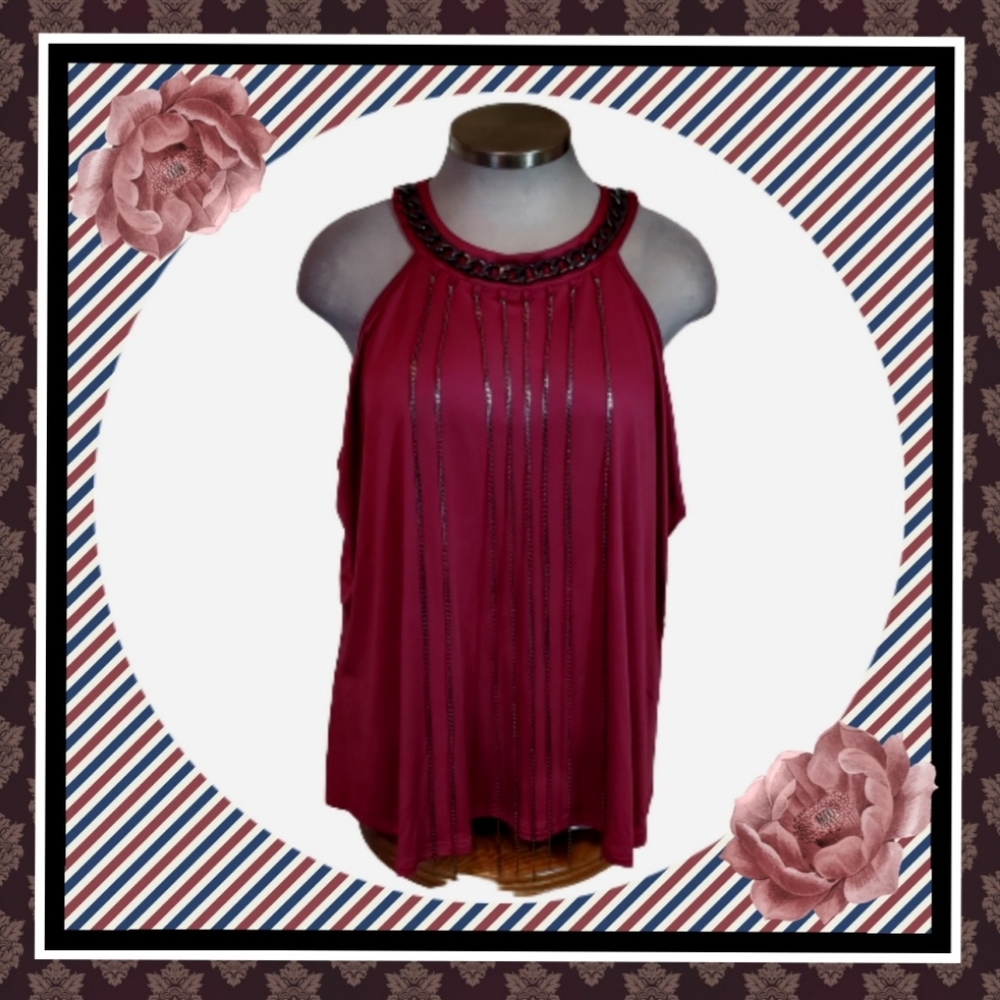 SEXY ☆ CHAIN ACCENT ☆  BURGANDY CLUB TOP ☆ NWOT